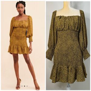 New ELLIATT Romance Dress Size L Maize Square Neckline Smocked